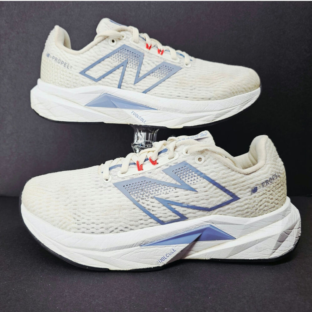 New balance Women 8.5 Comfy footwear